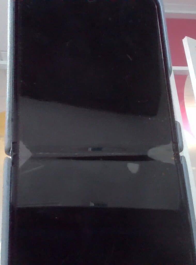 Changement protection écran Samsung Galaxy Flip 3 ou Flip 4